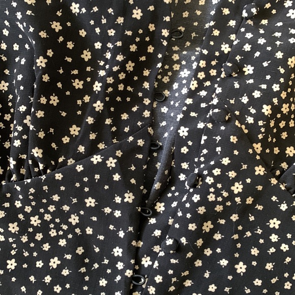 Dressy Top or Blazer/Sweater - Picture 3 of 5